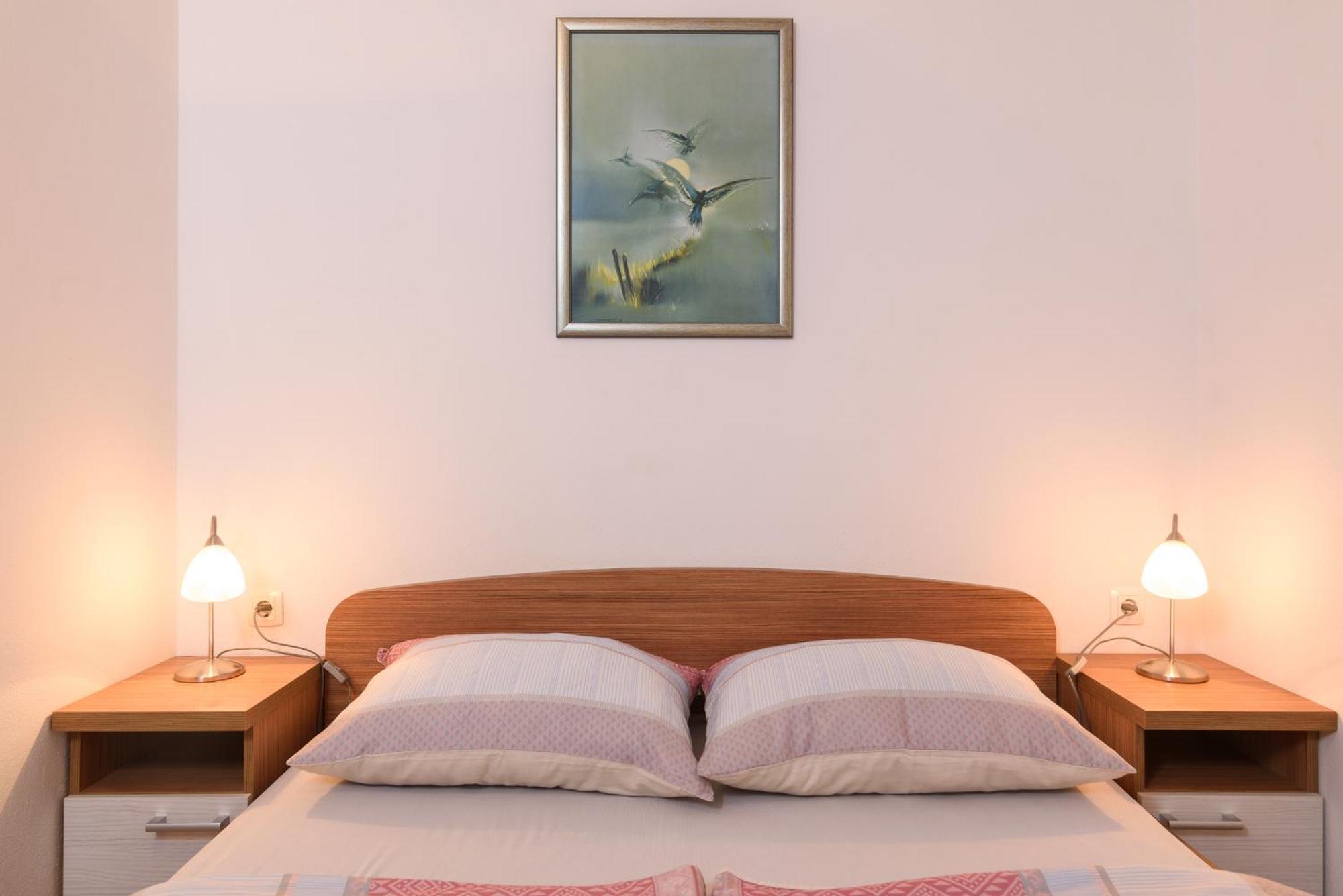Apartman Karic 特罗吉尔 外观 照片